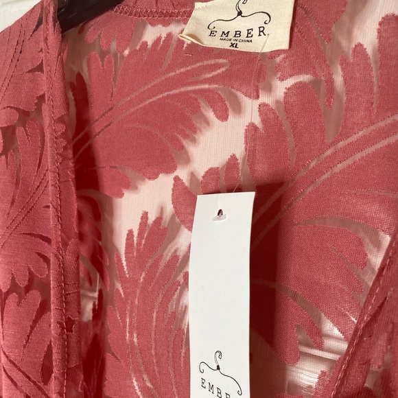 Brand New! Ember Printed Sheer Salmon Pink Duster/Swimsuit Coverup. Size XL - Picture 6 of 7